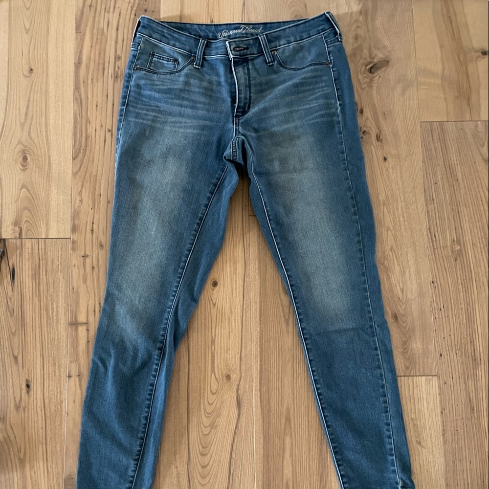 Skinny Jeans - Picture 2 of 4